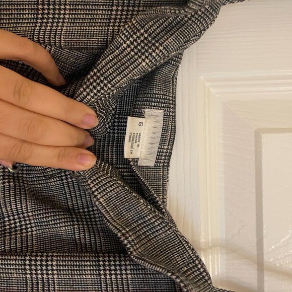 URBAN OUTFITTERS PLAID DRESS IN SIZE 6 - Picture 3 of 3